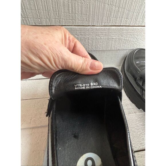 Black Chunky Platform Patent Leather Penny Loafers Women’s Sz 9 Slip On Lug Sole - Picture 12 of 13